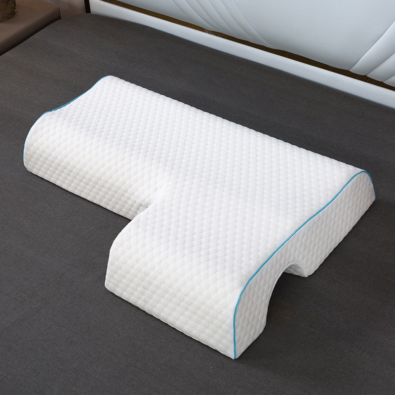 Curved Pillow for Couples